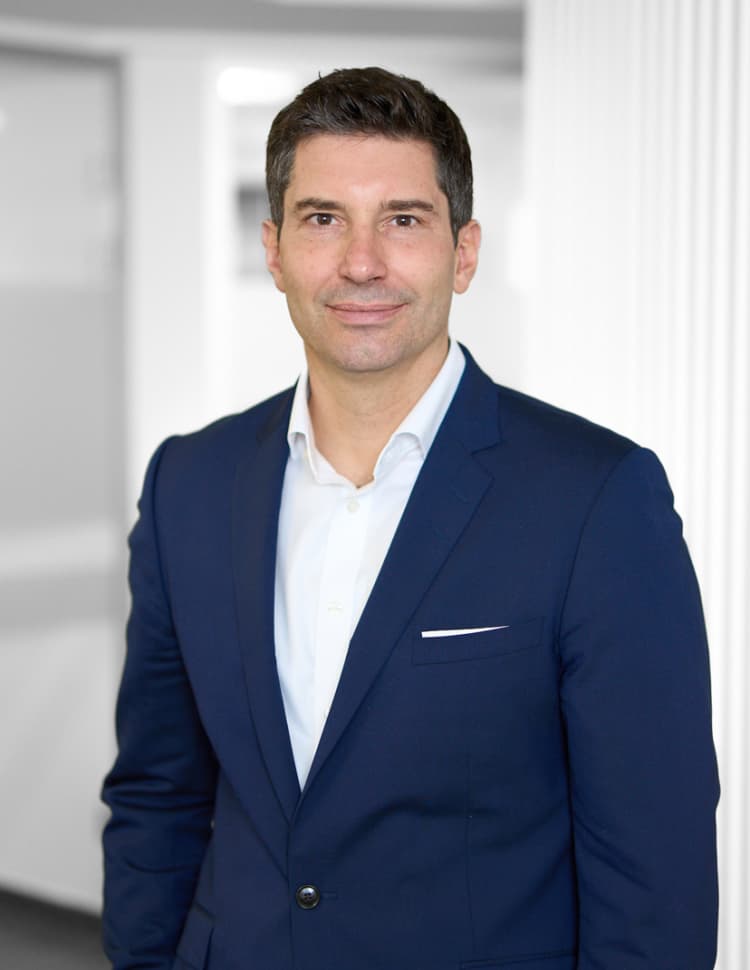 Portrait Tobias Diebold - Chief Executive Officer
