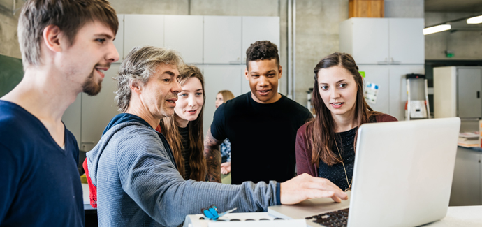 project-students-university